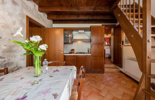 APPARTAMENTO CASA VACANZA AGRITURISMO BORGO di CALMASINO - Foto 11
