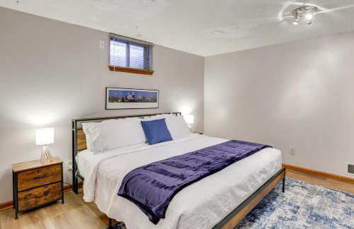 3,000-Sq-Ft Group Getaway with Pool Near Kansas City - Foto 29