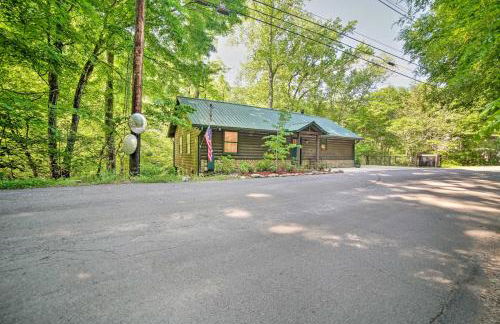 Crystal River Cabin with Scenic View and Fire Pit - Foto 25