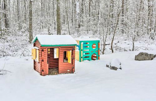 Large Greeley House with 2 Game Rooms and Yard! - Foto 40