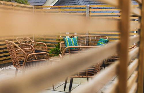 Cathys Cottage, Sun Trap Patio, Modern 3 Bed, Central, Parking - Photo 10