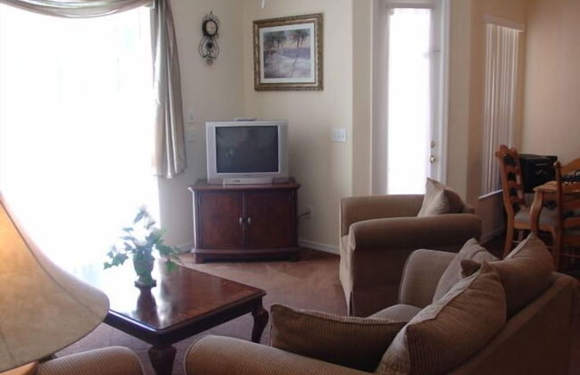 Ahr138 - Tuscan Hills - 4 Bed 3 Baths Town House - Photo 2
