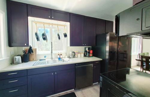 -Serendipity Lodge at Yosemite- BBQ-Full Kitchen-King Bed - Foto 6