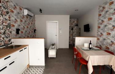 R10 Trabajo Descanso Premium Junto a Metro Madrid - Photo 1