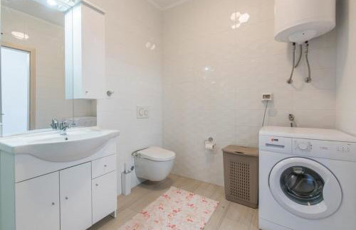 Irma Apartment - Photo 17