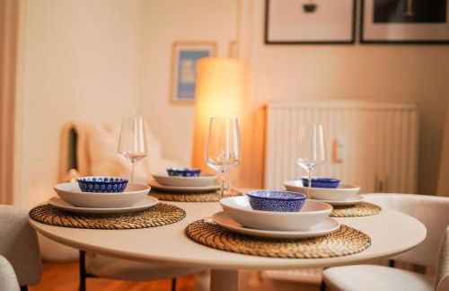 AHOI HOMES - Stilvoller Altbau im Herzen Kiels - Foto 6