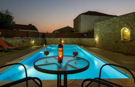 Skandalis Apartments With Pool - Foto 28