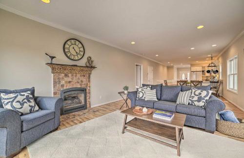 1 Mi to Nubs Nob Pet-Friendly Home with Hot Tub - Foto 5