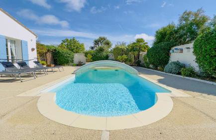 Villa de plain pied avec jardin paysager et piscine - Foto 6