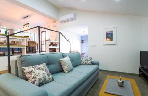 Two Bedroom Apartment with Terrace - Foto 1