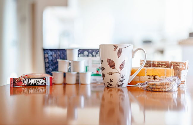 Luxury 2 Bed Room Lake View Apt Bowness Parking - Foto 11