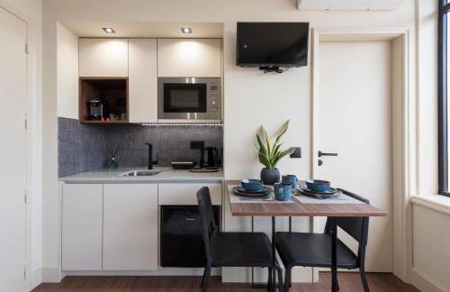 DOISPONTOZERO Júlio Dinis - Foto 1