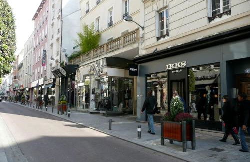 Parking Gratuit - 15mn Paris - 5mn à pied Gare Epinay Villetaneuse - Terrasse - Jardin - De 1 à 10 personnes - Stade de France - Casino d'Enghien - Hippodrome, Université - Foto 39