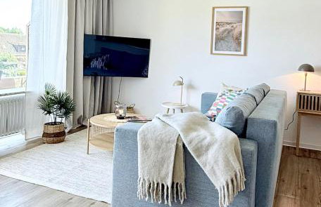 Top Lage mit Sonnenbalkon, strandnah & gemütlich - ideal für 2-3 Personen - Family & Friends HYGGE Ferienwohnung - Foto 1