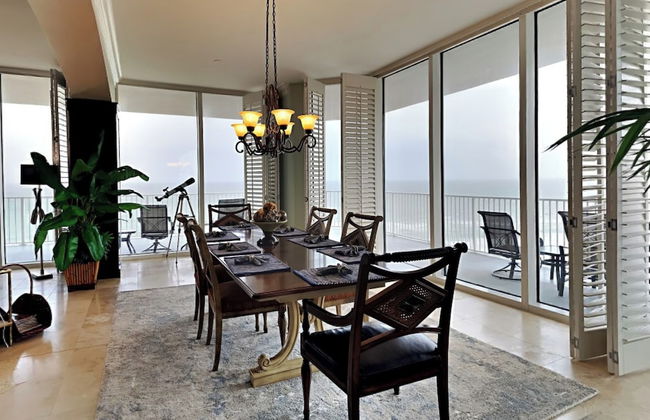 Mediterranean by Southern Vacation Rentals - Foto 67