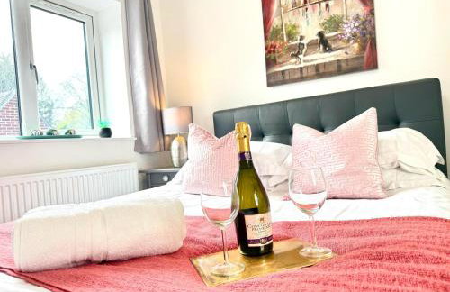 Walnut Flats-F5, Stylish 1-Bedroom - Parking, Netflix, WIFI - Close to Oxford, Bicester & Blenheim Palace - Photo 13