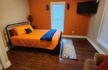 Spacious Newly Renovated Home - Foto 6