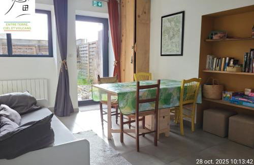 Gîte Terre - 1-4 pers, à 20 mins de Vulcania et du Puy-de-Dôme, 35 mins du Sancy - Foto 5