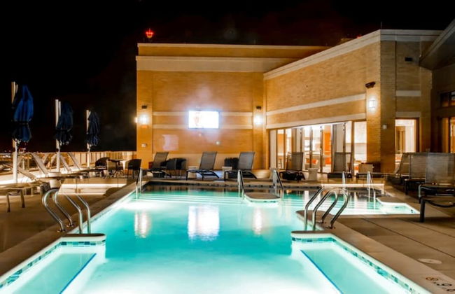 Bluebird Suites near Pentagon - Photo 1