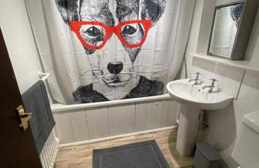 Cosy Cottage next to Farmers Arms Country pub. - Photo 10