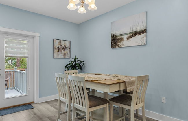 3BR Home /beach Access/spacious Deck/zoo Across - Foto 10