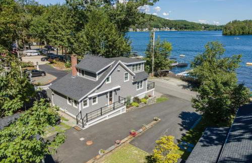 Beautiful Home 30 Feet from the Sand at Spofford Lake! - Foto 6