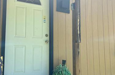 Country Cottage Love Nest Lake Cumberland KING BED - Foto 6