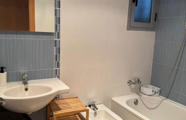 Apartamento con 2 habitaciones y garaje - Photo 16