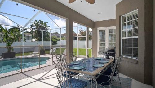 Luxury Heated Pool Home, Hot tub, King bed suite - Foto 4