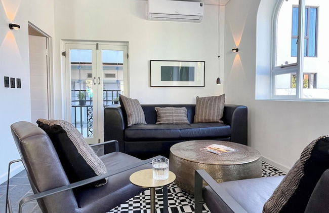 Purple House - Photo 67