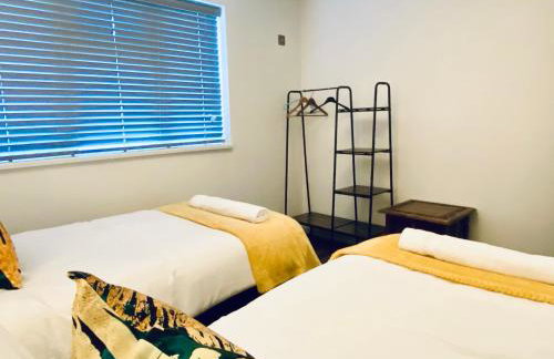 6 Bedroom Bungalow Ascot Racecourse LegoLand Windsor Castle 75" TV - Foto 27