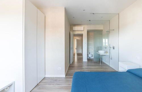 Beachfront Penthouse with private parking - Foto 21