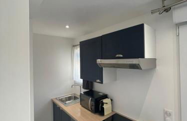 Studio en bas de villa avec piscine proche bord de mer - Foto 3