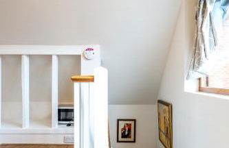 Studio in the Field - Photo 18