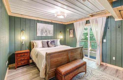 Private Island Home in Belding with Dock and Grill! - Foto 9