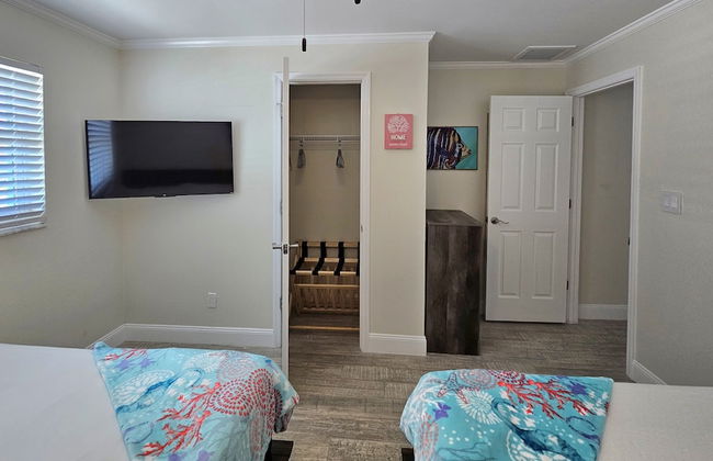 Coral by the Sea 3054, Sleeps 8, Walk to Beach - Photo 7