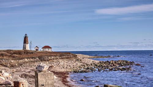 Rhode Island Oceanview Retreat Walk to Shore! - Foto 2