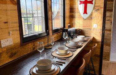 Willow Court Farm, The Copper Castle & Petting Farm, 8 min to Legoland & Windsor, 15 min to Lapland UK - Foto 13