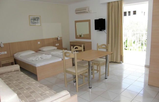 Kalloudis Hotel Apartments - Foto 7