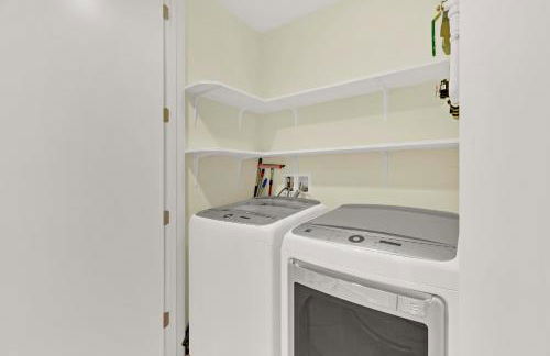 Sapphire Condominiums #806 - Foto 22