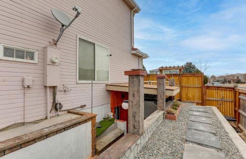 Extended Stay in Denver! Cozy Apartment with Patio - Foto 19