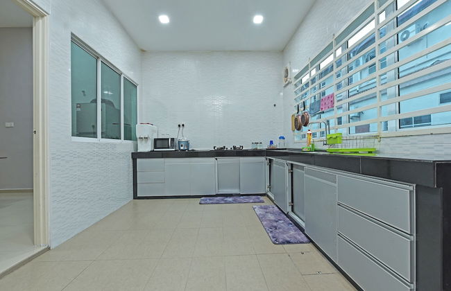 OYO Home 90584 Dz Homestay Bukit - Foto 17