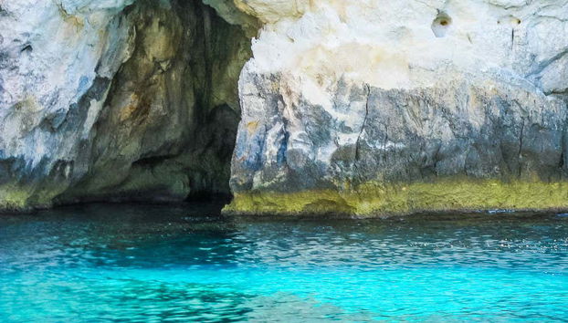 Tour en kayak por las cuevas de Cala en Porter - Foto 5