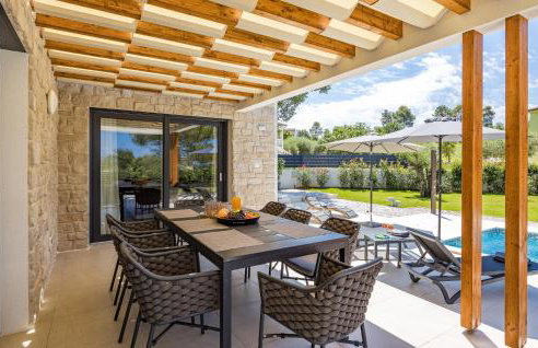 Nice Home In Marasi With Wifi - Foto 9