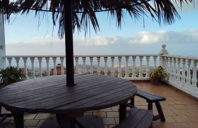 Espectacular Villa con Piscina y Vistas al Valle - Photo 11