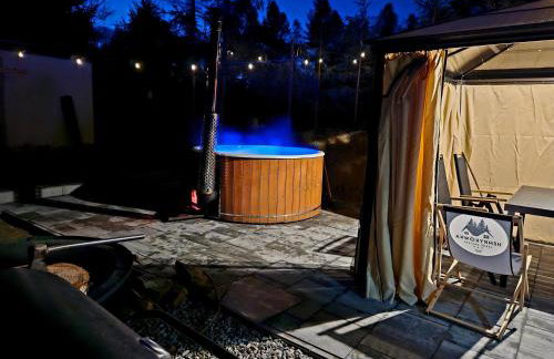 Leśne zacisze - dom z kominkiem i balią - Foto 15