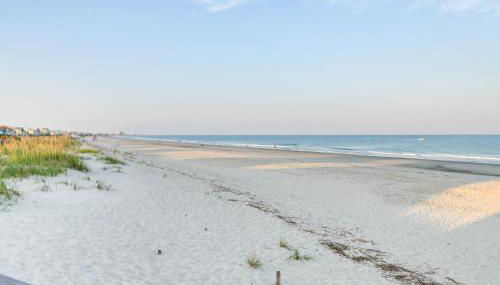 Coastal Murrells Inlet Condo with Balcony! - Foto 3