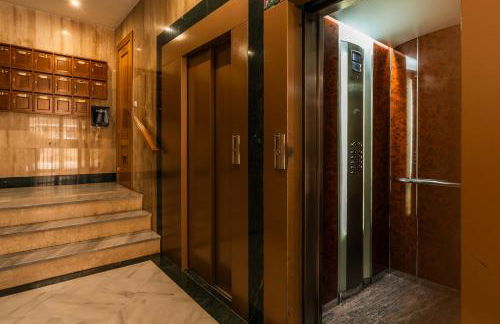 tuGuest Station with Parking - Photo 41