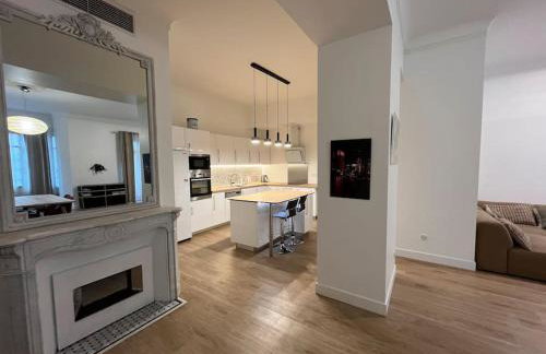 Large Haussmanian appartment in the heart of Nice - Foto 4