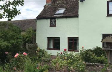 Cosy cottage in rural Culmington, Ludlow - Photo 1